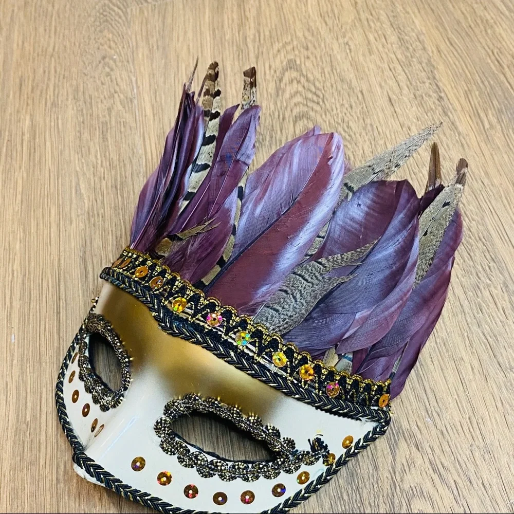 Embellished Masquerade Ball Mask